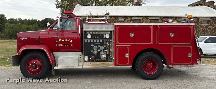 image for item EU5081 1990 GMC C7D  pumper fire truck