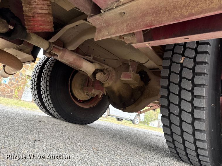 image for item EU5081 1990 GMC C7D  pumper fire truck