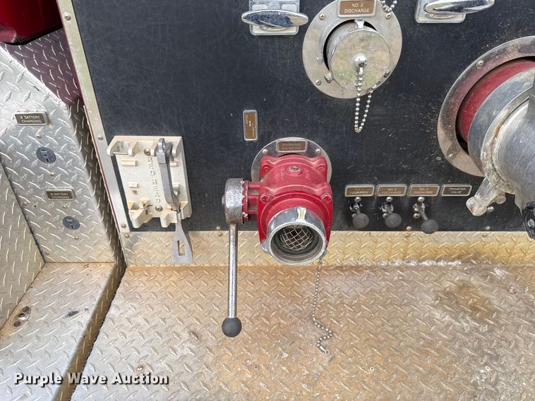 image for item EU5081 1990 GMC C7D  pumper fire truck