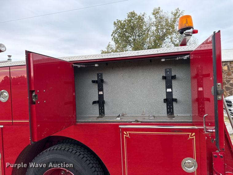 image for item EU5081 1990 GMC C7D  pumper fire truck