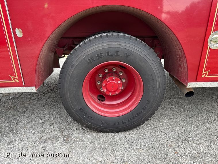 image for item EU5081 1990 GMC C7D  pumper fire truck