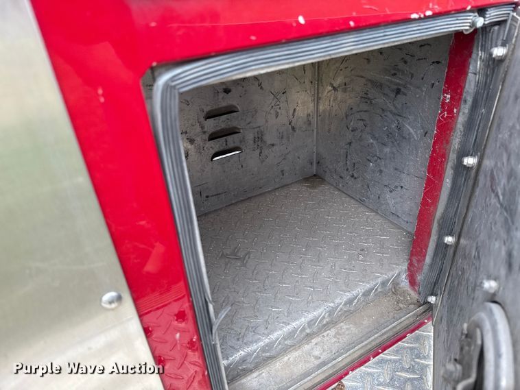 image for item EU5082 2000 E-One pumper fire truck