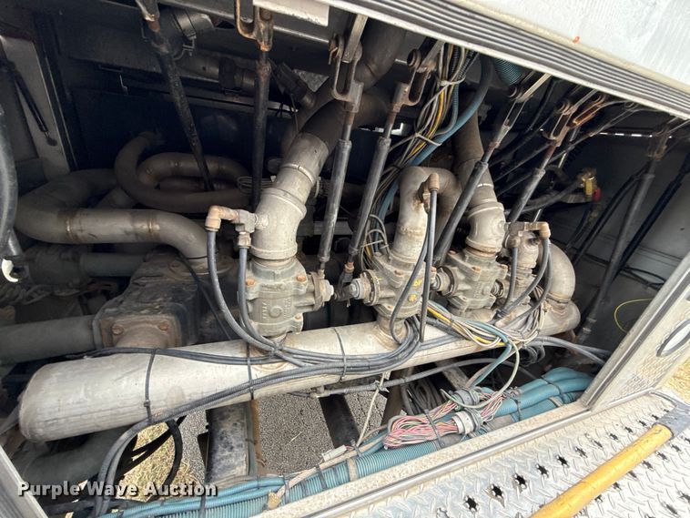 image for item EU5082 2000 E-One pumper fire truck