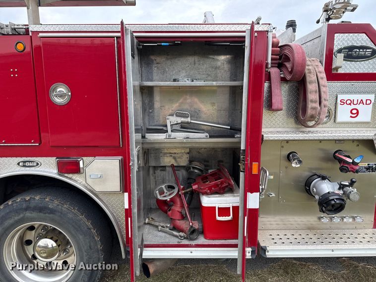 image for item EU5082 2000 E-One pumper fire truck