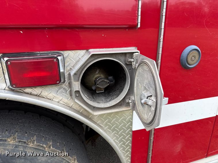 image for item EU5082 2000 E-One pumper fire truck