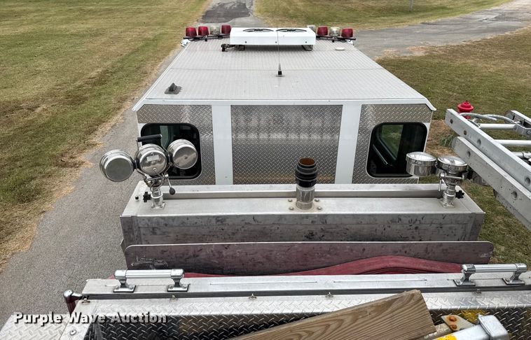 image for item EU5082 2000 E-One pumper fire truck