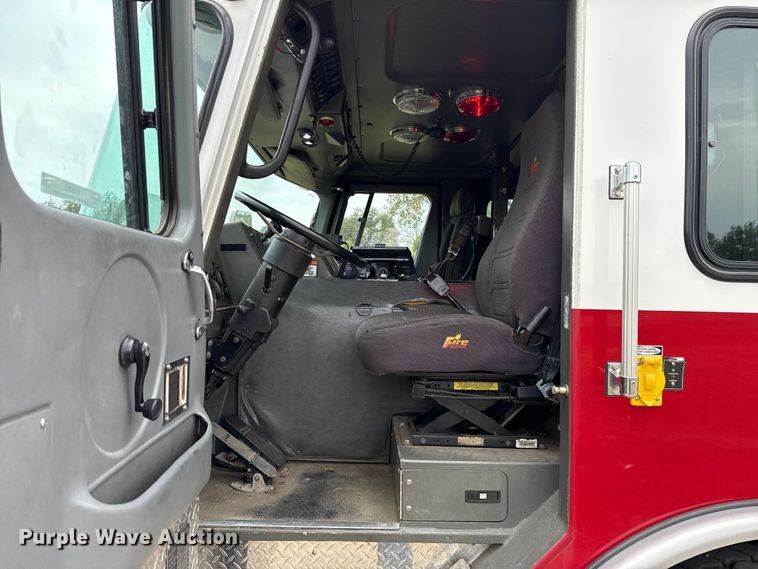 image for item EU5082 2000 E-One pumper fire truck