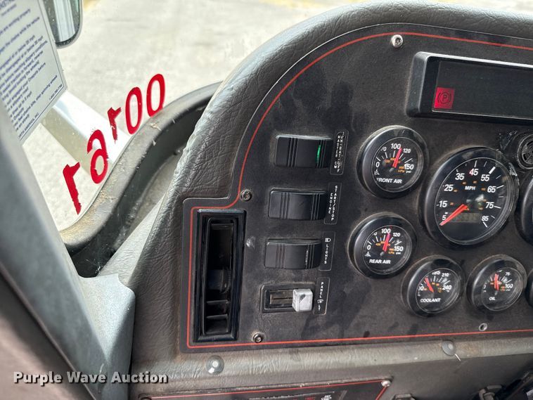 image for item EU5082 2000 E-One pumper fire truck