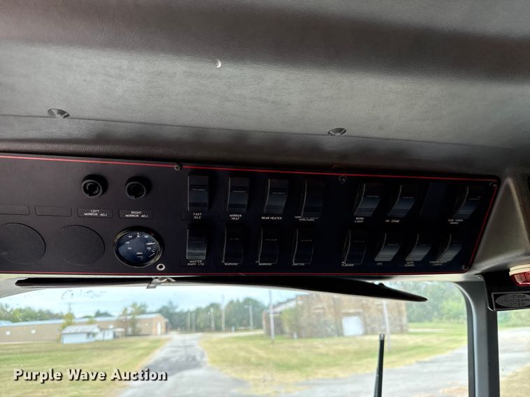 image for item EU5082 2000 E-One pumper fire truck