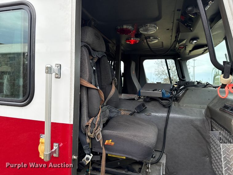 image for item EU5082 2000 E-One pumper fire truck