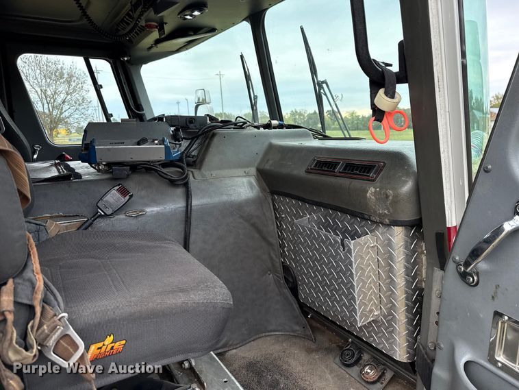 image for item EU5082 2000 E-One pumper fire truck