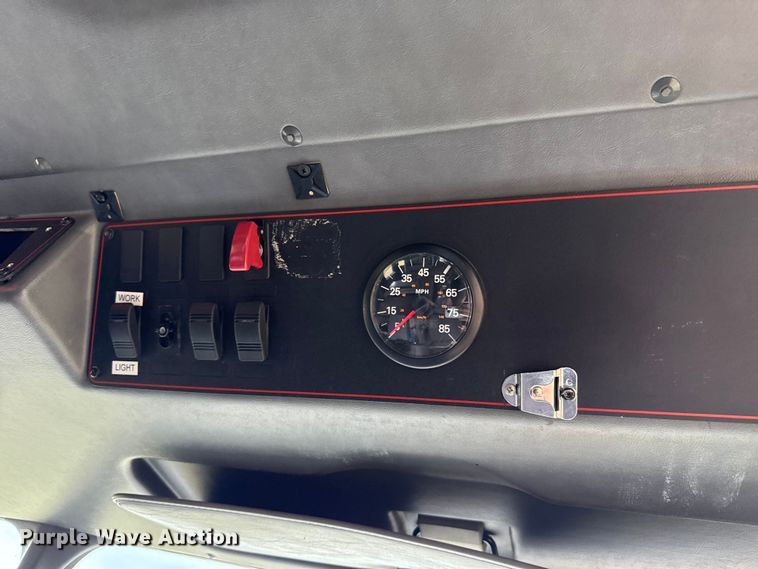 image for item EU5082 2000 E-One pumper fire truck