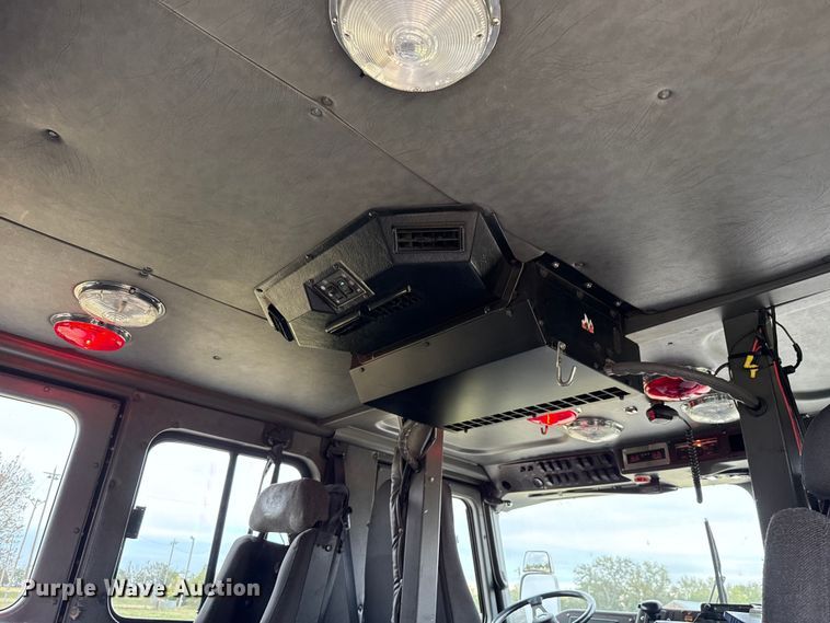 image for item EU5082 2000 E-One pumper fire truck