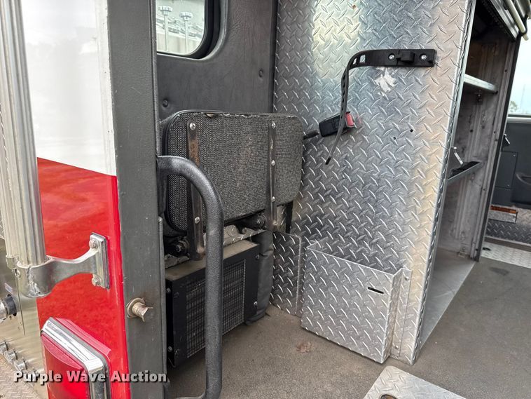 image for item EU5082 2000 E-One pumper fire truck