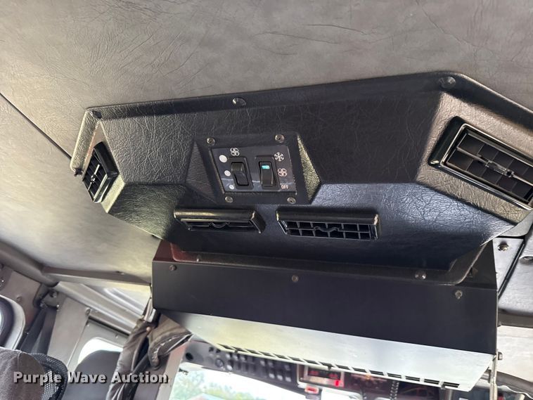 image for item EU5082 2000 E-One pumper fire truck