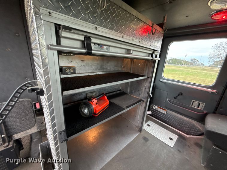 image for item EU5082 2000 E-One pumper fire truck