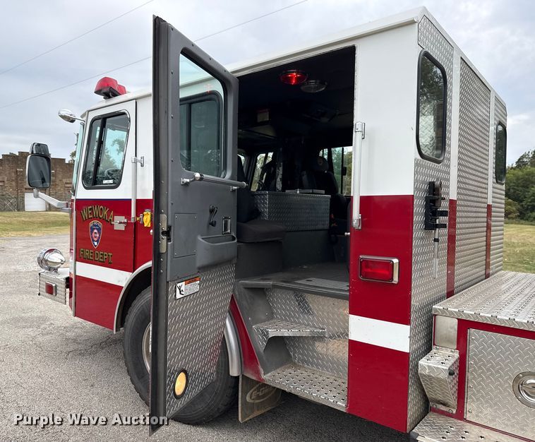 image for item EU5082 2000 E-One pumper fire truck