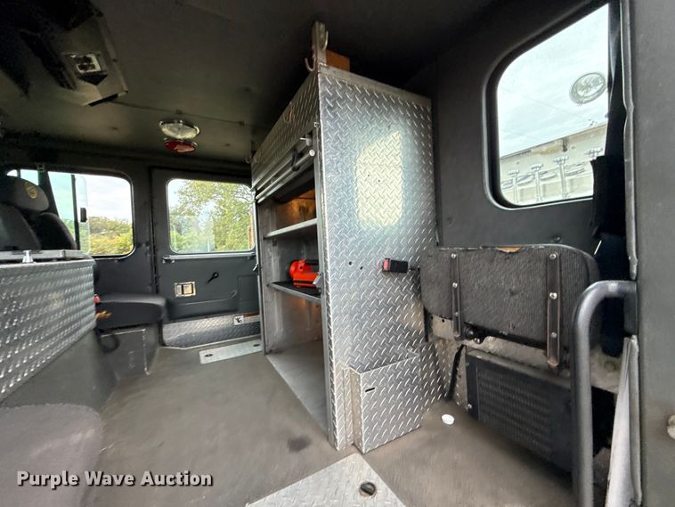 image for item EU5082 2000 E-One pumper fire truck