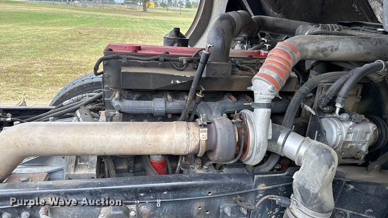 image for item EU5082 2000 E-One pumper fire truck