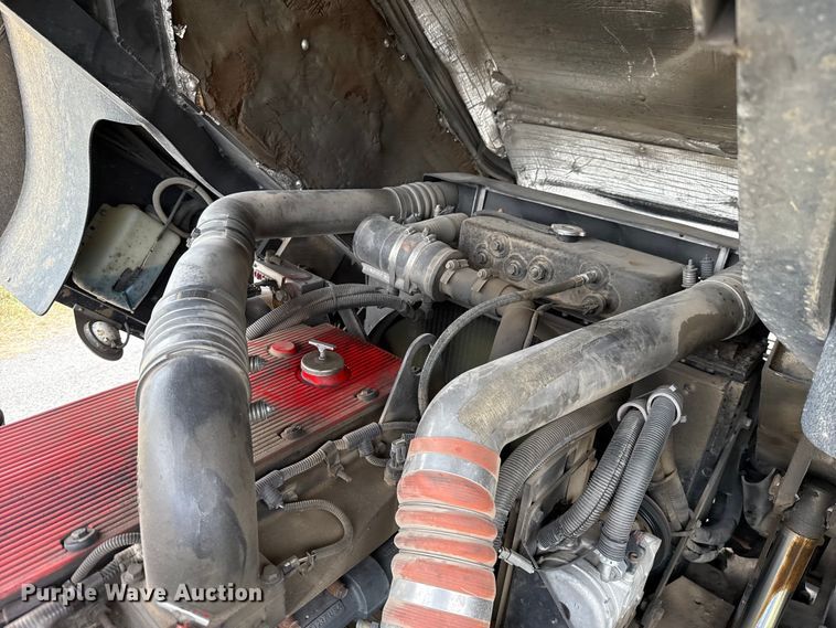 image for item EU5082 2000 E-One pumper fire truck