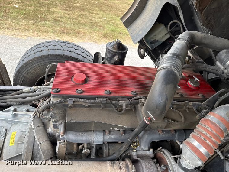 image for item EU5082 2000 E-One pumper fire truck