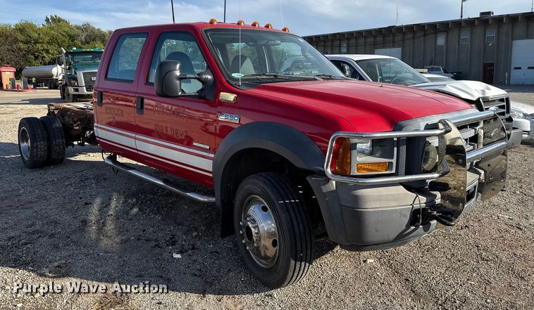 image for item EU5102 2005 Ford F550 truck cab and chassis