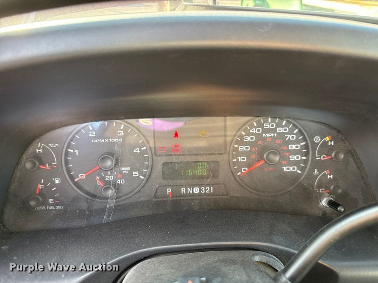 image for item EU5102 2005 Ford F550 truck cab and chassis