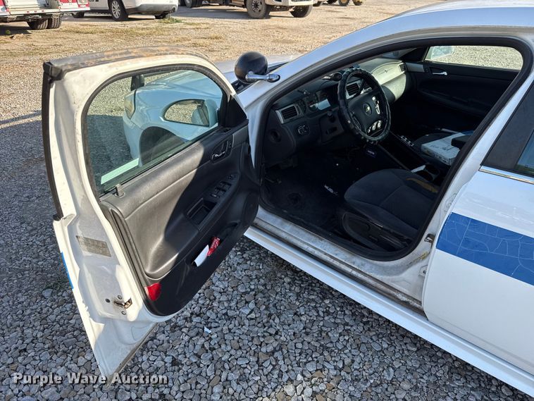 image for item EU5104 2013 Chevrolet Impala Police 