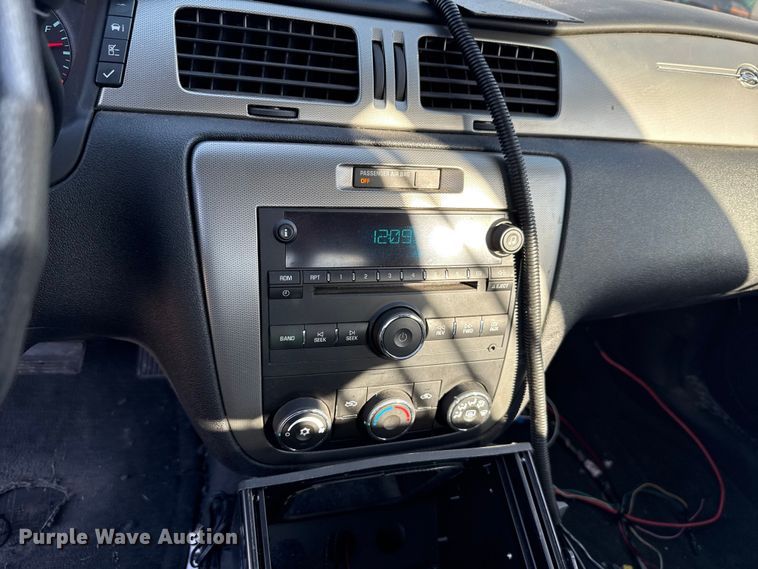 image for item EU5104 2013 Chevrolet Impala Police 