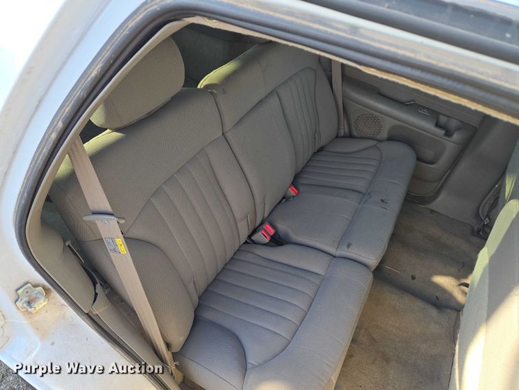 image for item EU5105 2004 Chevrolet Blazer SUV