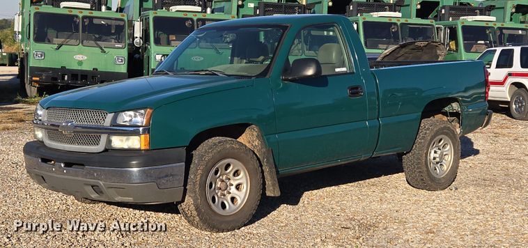 image for item EU5106 2005 Chevrolet Silverado 1500 pickup truck