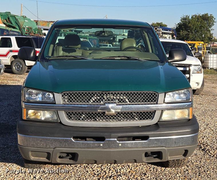 image for item EU5106 2005 Chevrolet Silverado 1500 pickup truck