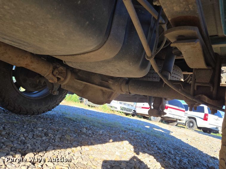 image for item EU5106 2005 Chevrolet Silverado 1500 pickup truck