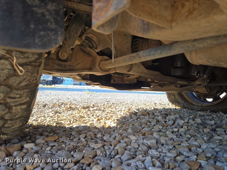 image for item EU5106 2005 Chevrolet Silverado 1500 pickup truck