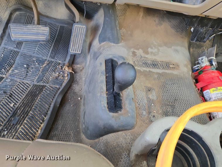 image for item EU5106 2005 Chevrolet Silverado 1500 pickup truck