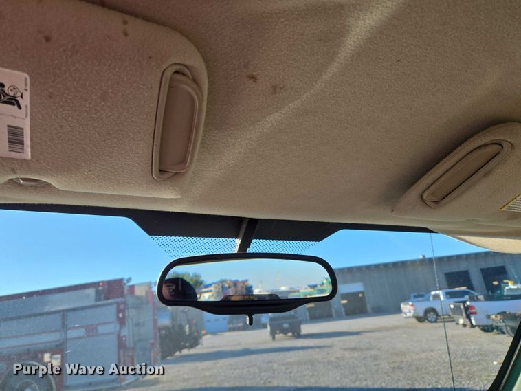 image for item EU5106 2005 Chevrolet Silverado 1500 pickup truck