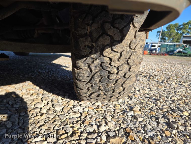 image for item EU5106 2005 Chevrolet Silverado 1500 pickup truck