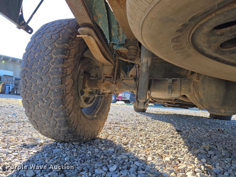 image for item EU5106 2005 Chevrolet Silverado 1500 pickup truck