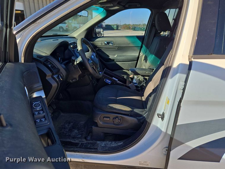 image for item EU5108 2016 Ford Explorer Police Interceptor SUV