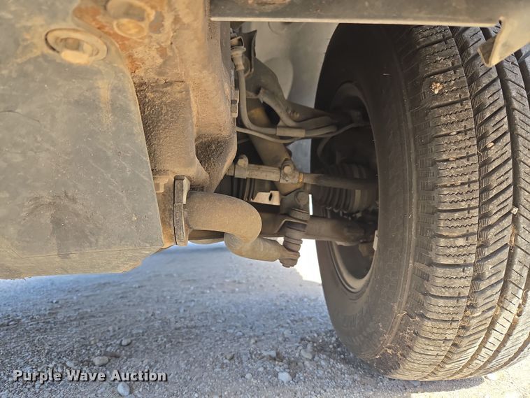 image for item EU5110 2004 Chevrolet Blazer SUV