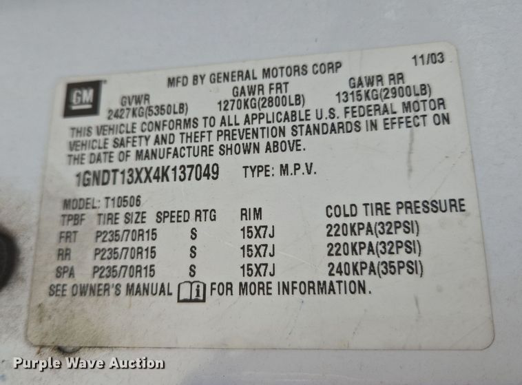 image for item EU5110 2004 Chevrolet Blazer SUV