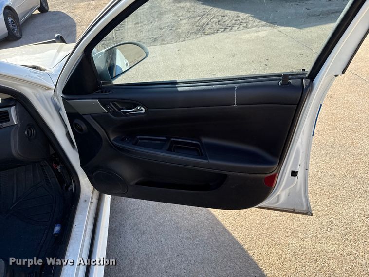 image for item EU5113 2012 Chevrolet Impala Police 