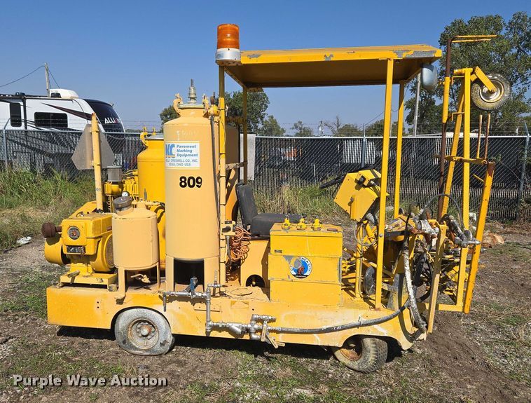 image for item EU5116 Kelly-Creswell WV50 paint striping machine