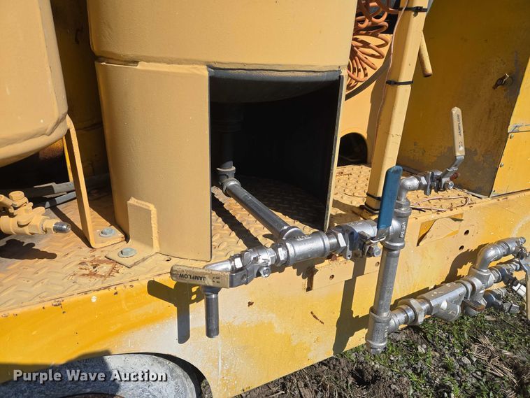 image for item EU5116 Kelly-Creswell WV50 paint striping machine