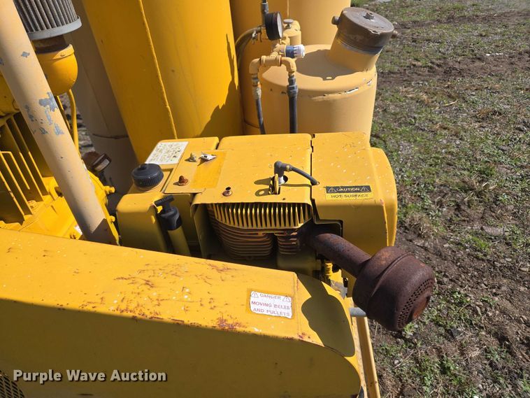 image for item EU5116 Kelly-Creswell WV50 paint striping machine