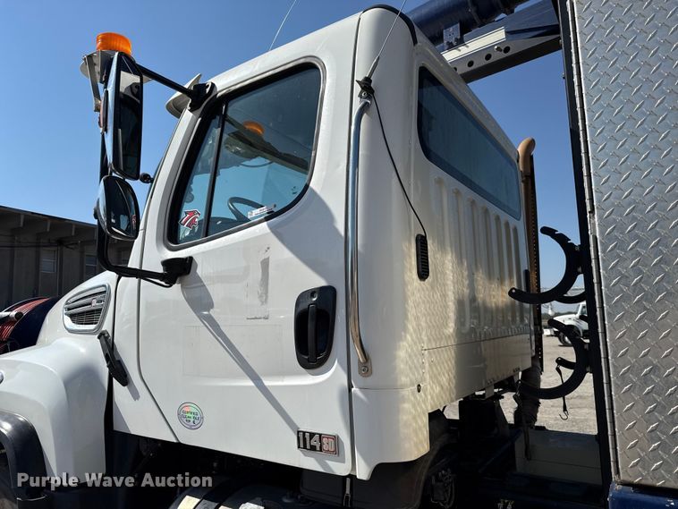 image for item EU5117 2015 Freightliner 114SD sewer jetter truck