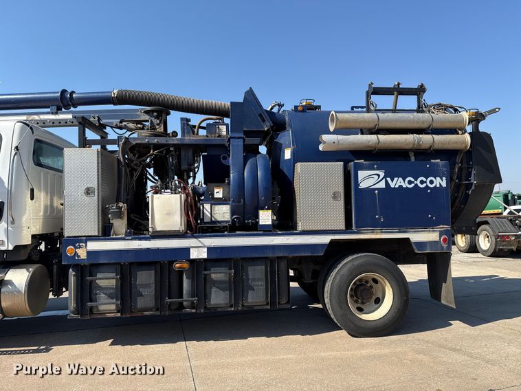 image for item EU5117 2015 Freightliner 114SD sewer jetter truck