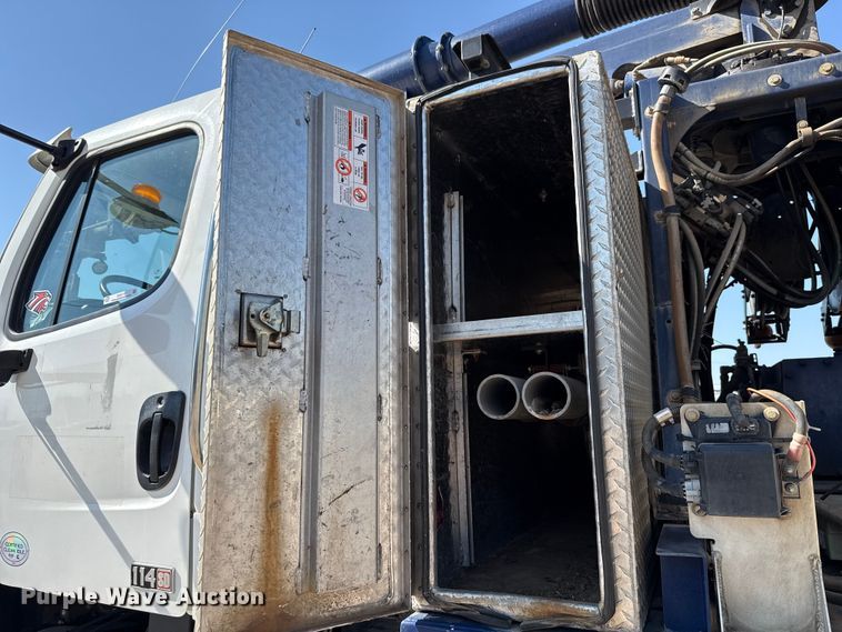 image for item EU5117 2015 Freightliner 114SD sewer jetter truck