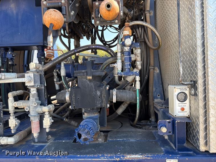image for item EU5117 2015 Freightliner 114SD sewer jetter truck