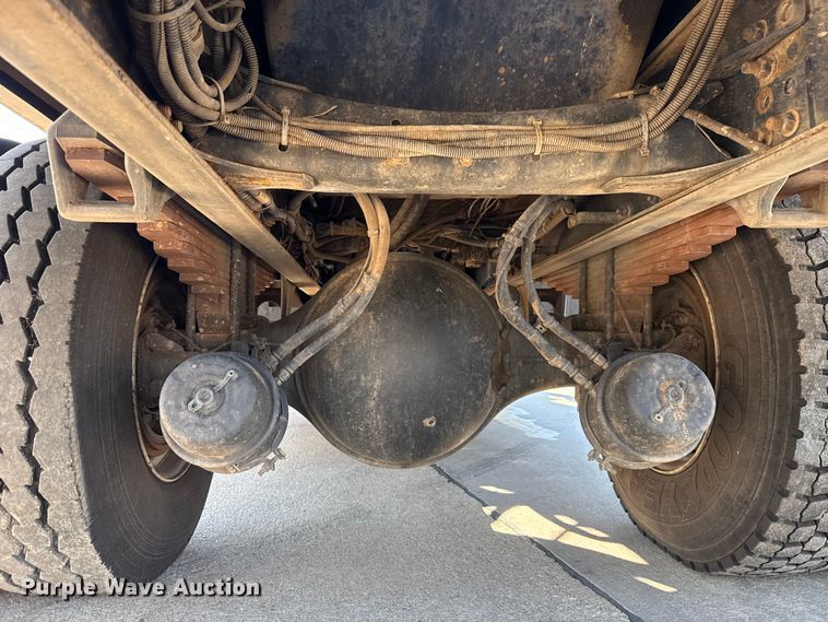 image for item EU5117 2015 Freightliner 114SD sewer jetter truck